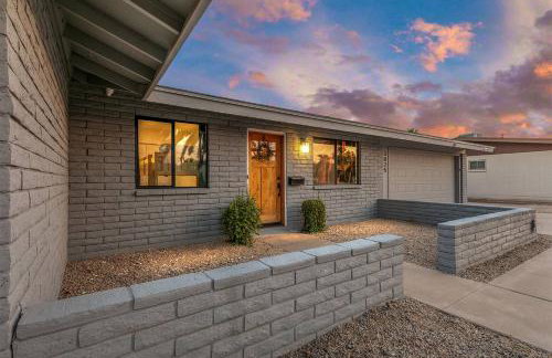 Disco Jungle with Fire Pit+Poolside TV+Yard Games - Photo 8