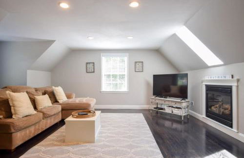 Newly Renovated Modern Pond Access - Foto 12