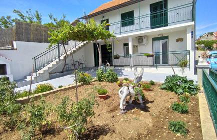 Holiday Home Nikola - Photo 1