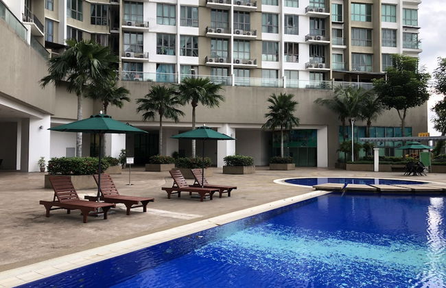 Tropics Tropicana City Mall - Foto 15