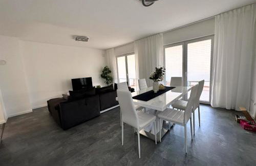 Apartmani Adriana - Photo 34