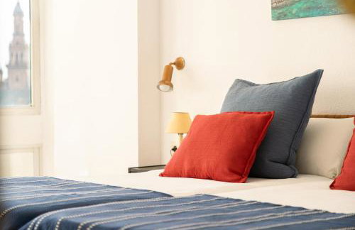 Vistas a Plaza de España y Parking Gratuito - Foto 23