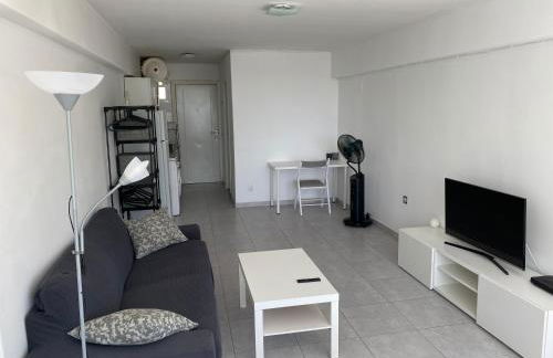 Estudio a 500m de Cala Mayor Playa con vistas al mar - Photo 3