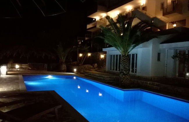 Infinity Blue Suites - Photo 51