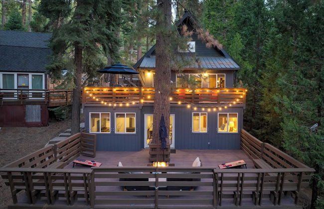 Washoe Way by Avantstay Luxury Tahoe Retreat A+ Location w/ Beach Access - Photo 29