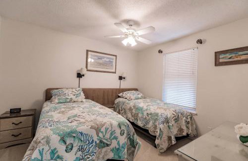1042 PL Escape to Paradise Second Floor Condo - Foto 16
