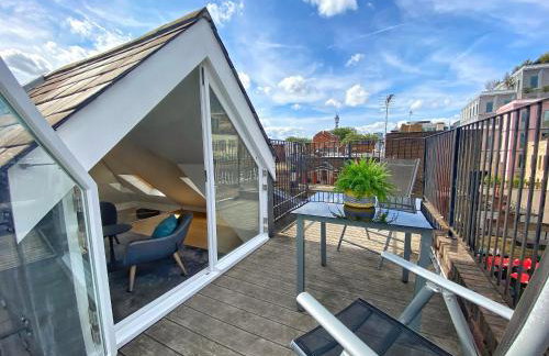 Soho Penthouse by Concept Apartments - Photo 19
