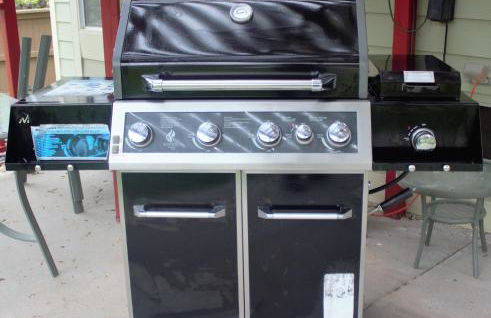 Amazing 4 Bedroom House with nice Backyard - Foto 6