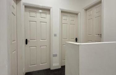 ResiLets - 1st Floor Plessey Road Apt - Foto 16