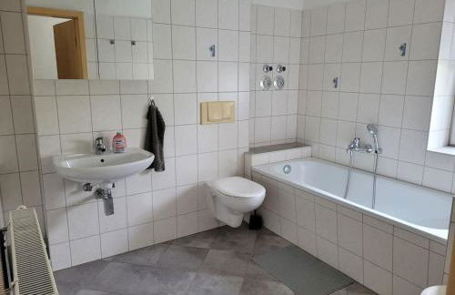 Moderne Wohnung in Meerane in ruhiger, zentraler Lage, 116 qm - Foto 17