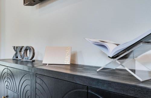 Brand New Designer Townhome in the Middle of Town - Foto 15