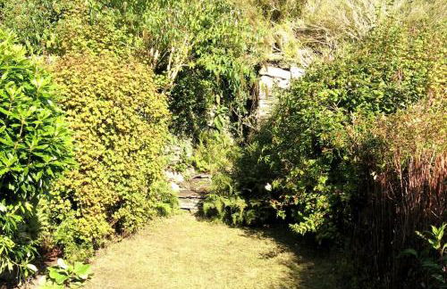 Welsh holiday home sleeps 5 close to beaches & mountains - Photo 23