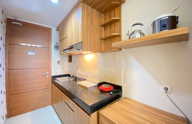 Spacious Studio Room at Beverly Dago Apartment - Photo 7