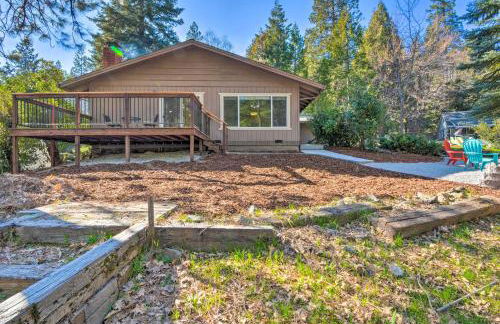 Furnished Deck and Fire Pit Sherwood Forest Cabin - Photo 25