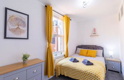 Open Mind Property - Cosy Home - 7 Beds & Parking - Foto 6