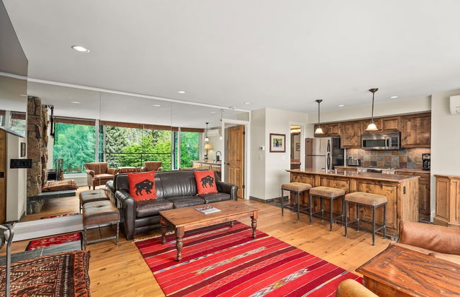 Durant Condominiums by Frias - Foto 37