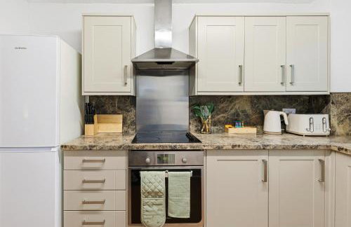 Two Bed Hoole House Great for Contractors - Photo 15