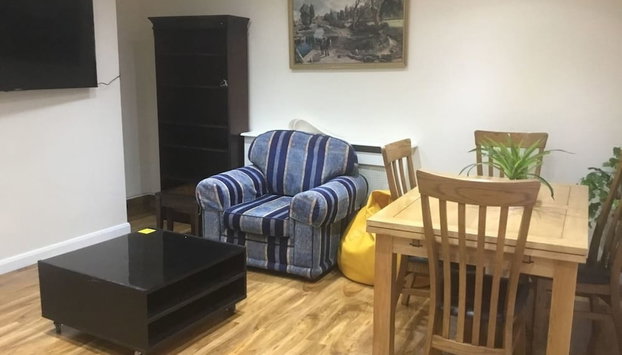 5 Bedroom House by monishortlets - Foto 2, Imagem principal