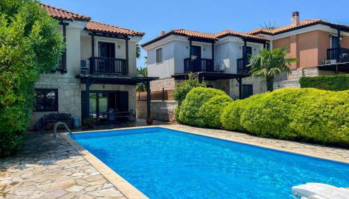 Villa Posidi with Private Pool and Sea View - Foto 1