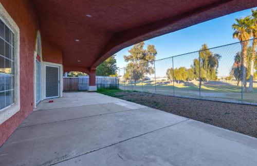 Patio with Fairway View! Pet-Friendly Mohave Home - Foto 27