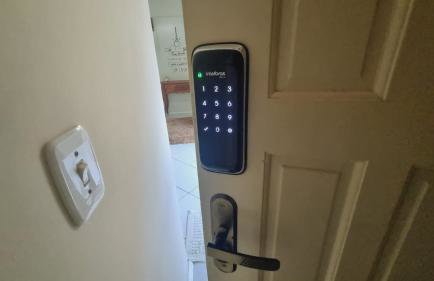 Residencial Cristina's-Apartamentos de 2-3 Quartos equipados com WiFi Garagem-Excelente Localização - Photo 22