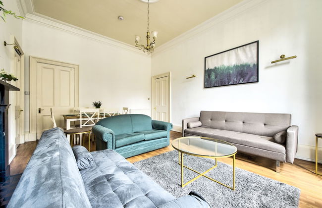 Alva - City Centre Apartment - Photo 13