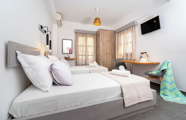 Marina's studios - Photo 8