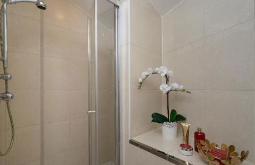 Huge & Central 3 Bedr, 4 Beds, 2,5 Bath Covent Gdn - Foto 29