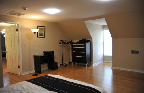 The Deluxe Oasis in the North West Suburbs of Richmond - Foto 17