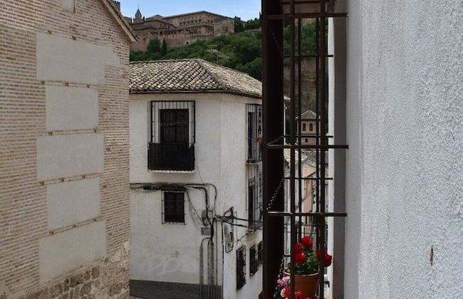 Apartamentos Turísticos Alhambra - Photo 30