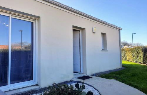 Les Merisiers - Maison moderne avec jardin - Foto 30