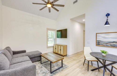 Walk to Sports Complex Home in Millbrook! - Foto 3