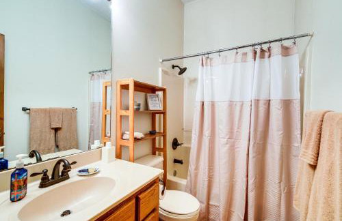 Lake Cumberland Resort Cabin with Community Perks! - Foto 15