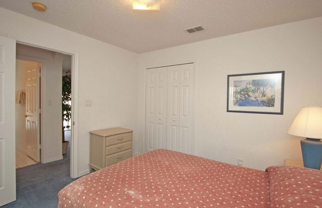 Greater Groves-4 Bedrooms Home W/pool-5204GG Home by RedAwning - Photo 8