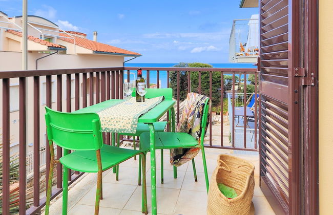 Sea view and ground floor Apartments le Dune - Foto 72