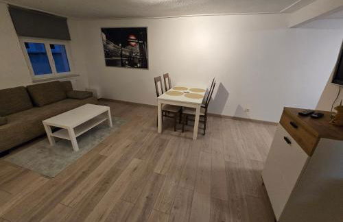 FERIENWOHNUNG 52m2 APARTMENT in ZITTAUER STADTZENTRUM INNENSTADT INNENRING TOP LAGE - WOHNEN AUF ZEIT IN ZITTAU - 2 RAUM WOHNUNG EINKAUFSSTRASSE - Foto 10