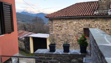 Ξενώνας museum 1ου ορόφου στο Ελληνικό Ιωαννίνων - Foto 3