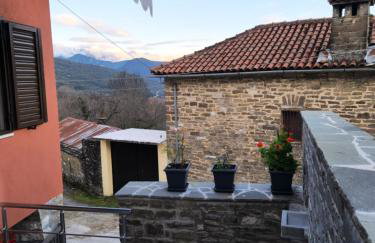 Ξενώνας museum 1ου ορόφου στο Ελληνικό Ιωαννίνων - Foto 3