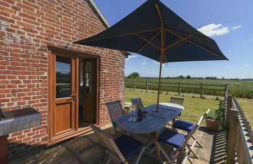 Wood Farm Stables - Sleeps 6-8 - Photo 22