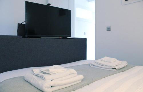 One One Five Apartment - Free Parking - Foto 9