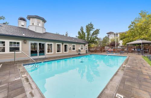 Luxury King Suite by the Lake - Entire Place - Foto 28