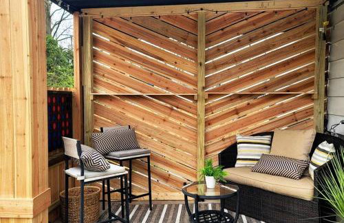 Joyful Bright1-BR , Fenced Pet Friendly Yard With Garage - Foto 4