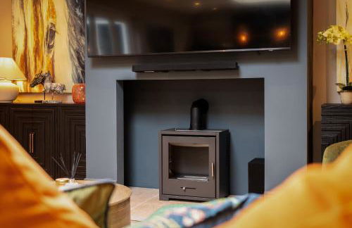 St James Cottage - Luxurious Dorset Escape in Idyllic Milton Abbas - Photo 49