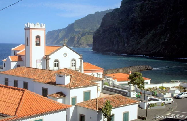 P Delgada 3-bed House, Sleeps 6, Parking & Seaview - Foto 36