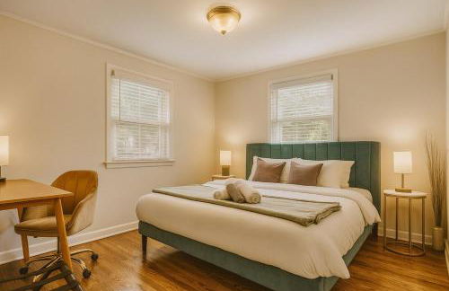 Stylish Forest Retreat Minutes from DC - Gary - Foto 13