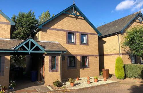 Super 2 Bedroom Flat near Dalkeith Town Center - Photo 27