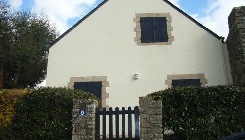 REF 034 Maison deux chambres pour cinq personnes proche Golfe du Morbihan LE MONTENO ARZON - Foto 2