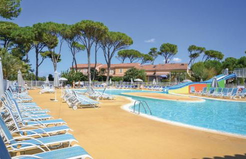 Cozy Home In Calvisson With Kitchen - Photo 13