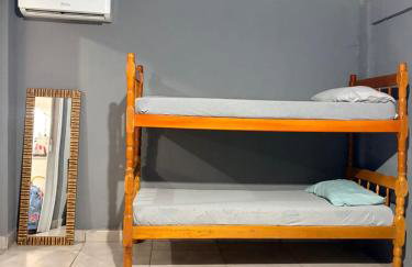 Residencial Casas 1 e 2 quartos Tv Ar Estacionamento Wifi Próximo ao Centro e Paraguai - Foto 20