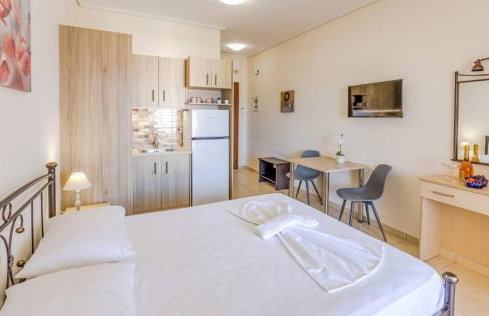 Aloustina Apartments - Photo 21